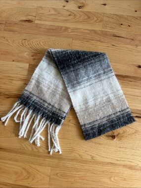 Old Navy Scarf